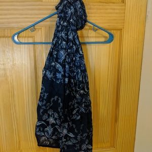 H&M printed floral blue scarf